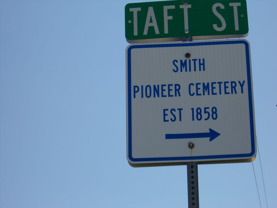 Smith Cemetery sign